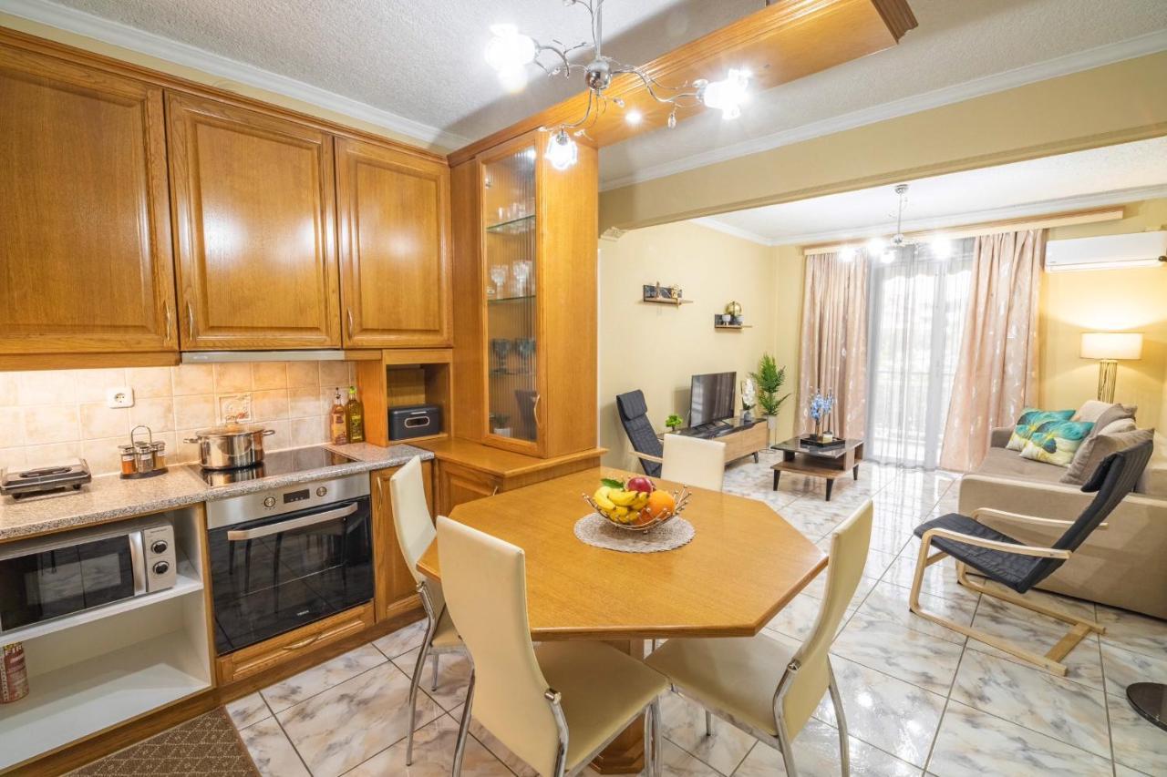 Johnny'S Three Bedroom Apartment Nauplia Esterno foto